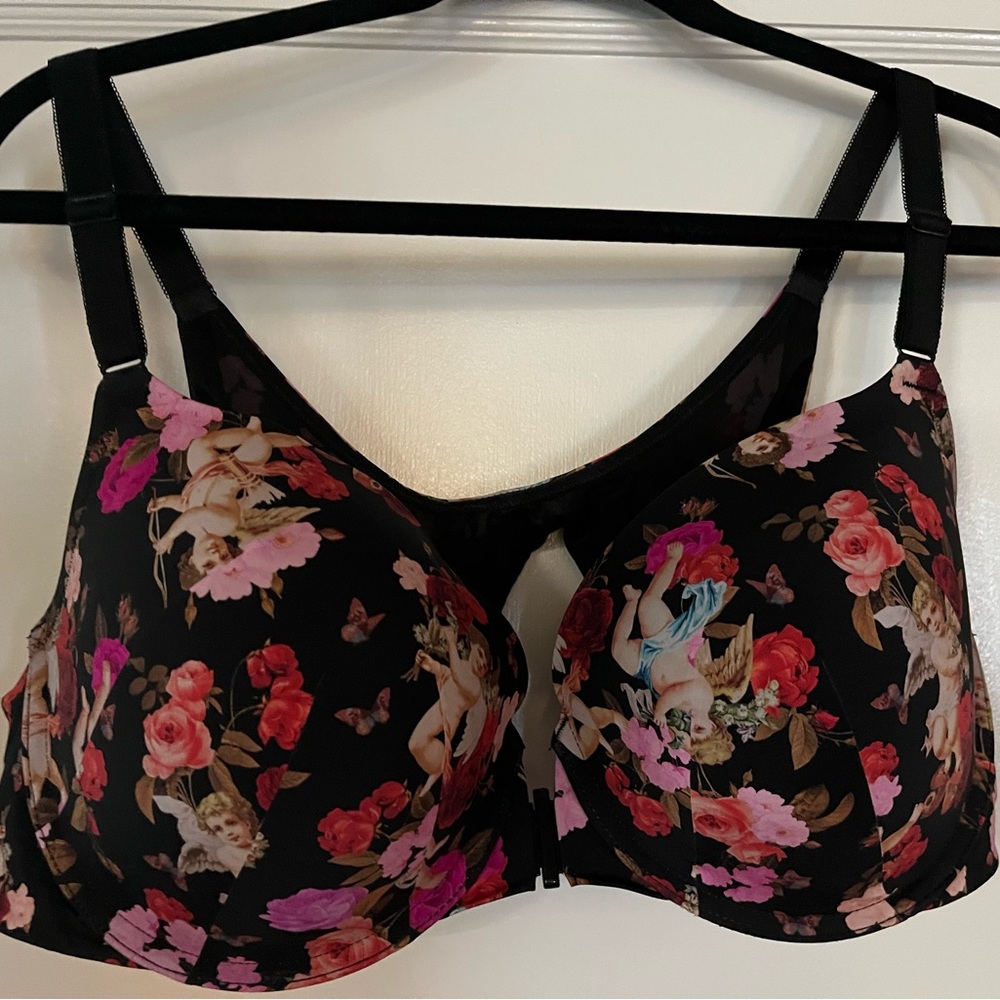 Torrid Perfect T-Shirt Push-Up Front-Close Bra 44B Like New